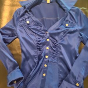 Cache vintage blue snap shirt